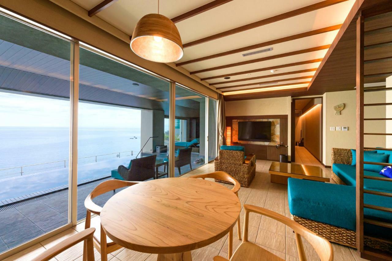 Amane Resort Seikai Beppu Kültér fotó The interior of a suite
